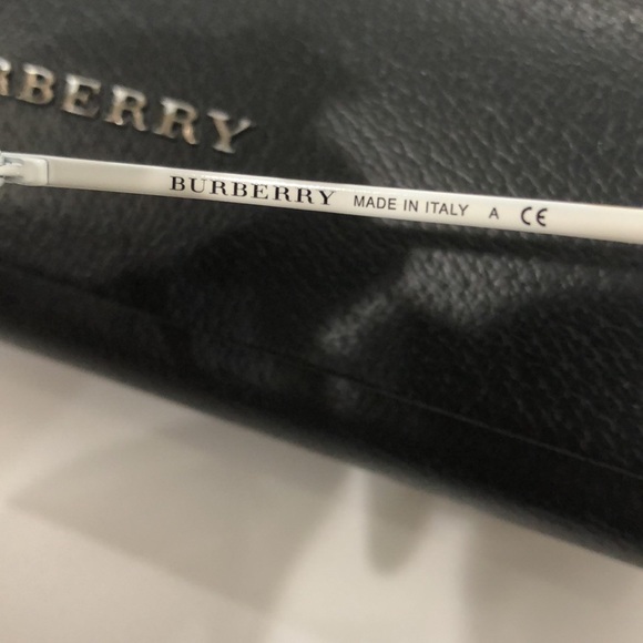 Burberry Aviator Metal Sunglasses - Picture 9 of 10